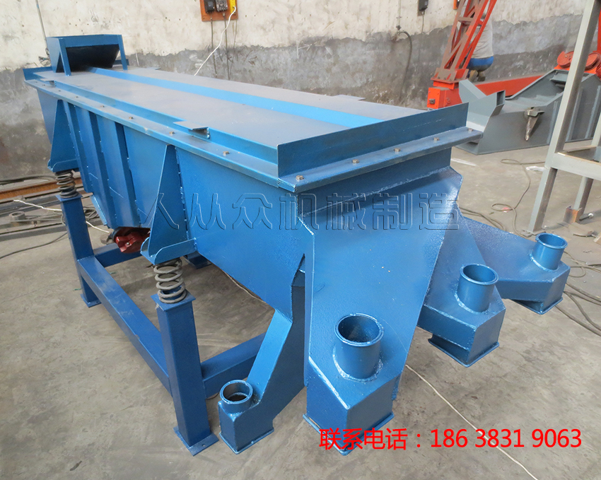 尿素顆粒直線篩多少錢一臺？